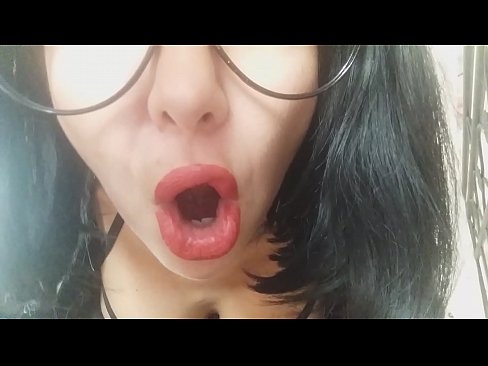 ❤️ Schatz, deng Stiefmamm léisst dech haut net an d'Schoul goen... Ech brauch dech ze vill... ❤ Porno bei eis ❌️